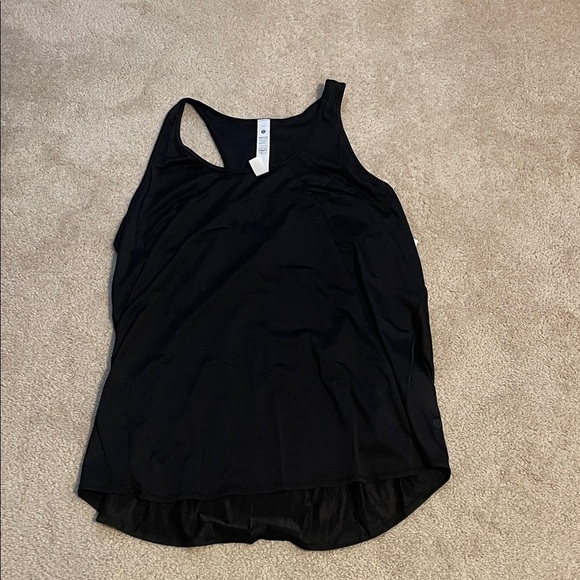 Lululemon Essential Pleated Tank - Picture 1 of 4